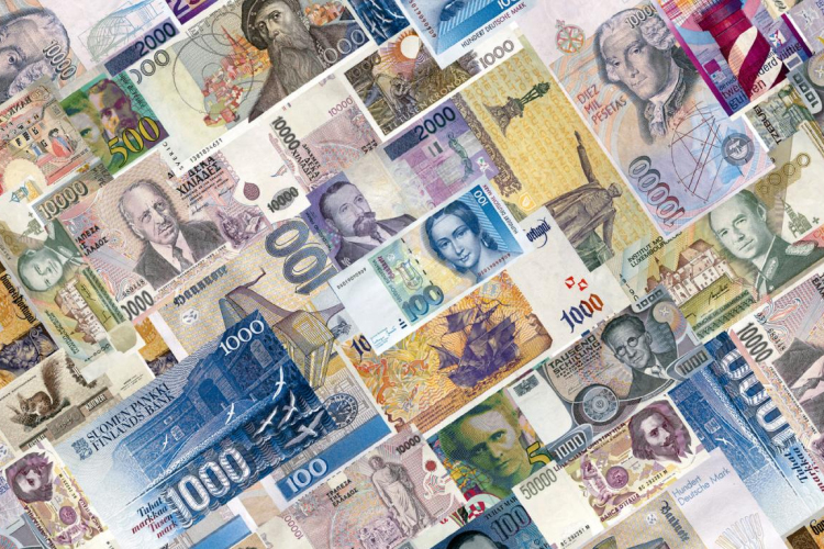 Orbán: ki kell vezetni a lakáscélú devizahitel intézményét