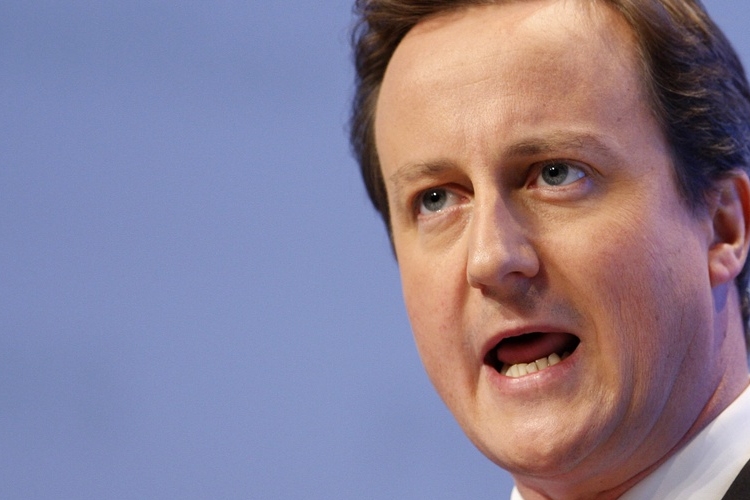EU-munkavállalás - Cameron: szerződésmódosítások is kellenek a bevándorlás megfékezésére