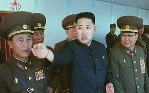 Észak-Korea tovább fenyeget