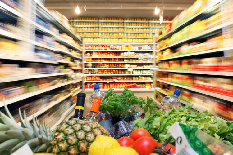 Indul az év legforgalmasabb időszaka az üzletekben – 100 milliárdot költünk